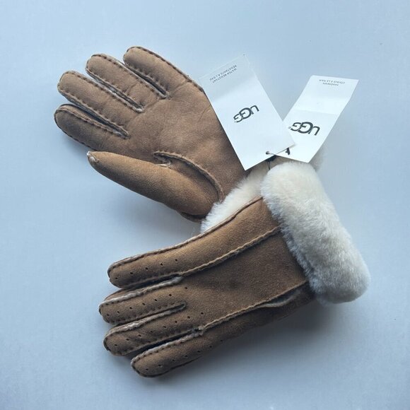 UGG Perforated Suede Leather Shearling Gloves Chestnut NWOT*f - Picture 4 of 9